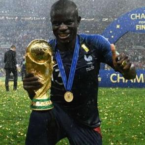 Transfere onay &ccedil;ıktı: N'Golo Kante Fenerbah&ccedil;e'ye takasla geliyor!