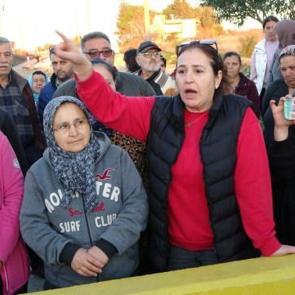 Antalya'da mahalleli isyan etti: "Hırsız gibi gidiyoruz"