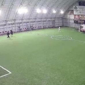 Ordu'da &ouml;ğretmenin halı saha ma&ccedil;ında kahreden &ouml;l&uuml;m&uuml; kamerada