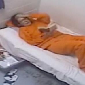 Pedofili sapık Epstein'in sevgilisinin h&uuml;cre g&ouml;r&uuml;nt&uuml;leri ortaya &ccedil;ıktı!