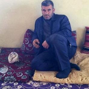 Şanlıurfa'da bir kişi otomobilde silahla vurulmuş halde &ouml;l&uuml; bulundu