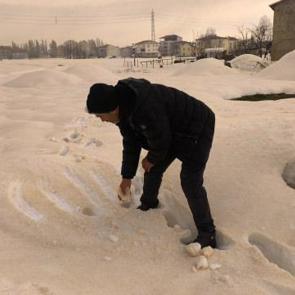 İlgin&ccedil; olayın adresi Muş! Beyaz kar bir gecede kahverengiye d&ouml;n&uuml;şt&uuml;