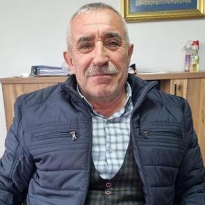 Yozgat'ta bu muhtarın adını duyan 'abi' diyor!