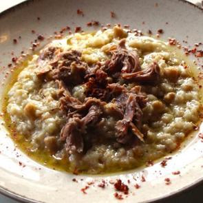 Amasya'nın 12 saatte pişen tescilli lezzeti: Taş fırın keşkeği