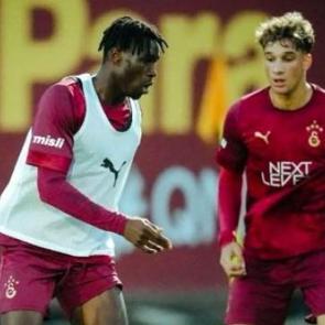 Babası 11 yıl forma giymişti! Galatasaray'ın 17'lik 'gol kralı' takımdan ayrılıyor