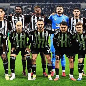 Beşiktaş'ın yeni yıldızı ilk ma&ccedil;ında atmosfere hayran kaldı