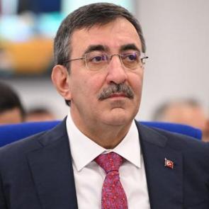 Cumhurbaşkanı Yardımcısı Cevdet Yılmaz'dan Kanal 7 ekranlarında &ouml;nemli a&ccedil;ıklamalar