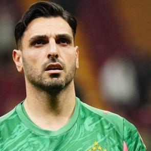 Galatasaray'da G&uuml;nay G&uuml;ven&ccedil; bilmecesi! Yerine S&uuml;per Lig'den potansiyelli aday