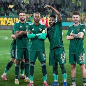 Golle başlayıp golle biten ma&ccedil;ta 1. Lig'in lideri değişti! 