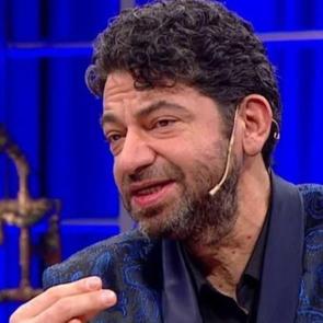 Yoğun bakımda tedavi g&ouml;r&uuml;yordu! Hakan Taşıyan'dan sevenlerine mesaj