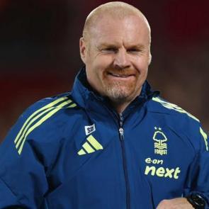 Nottingham Forest&rsquo;tan flaş karar! Fenerbah&ccedil;e ma&ccedil;ına 1 hafta kala hocayı kovdular