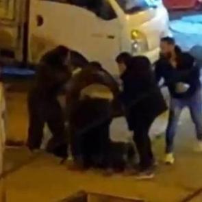 Tekirdağ'da akrabaların sokak ortasındaki meydan kavgası: 7 g&ouml;zaltı