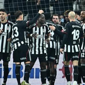 Beşiktaş'ın yıldızları zaferi değerlendirdi! 'Yine olsa yine aynısını yapardım'