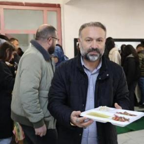Bu k&ouml;yde iftarda evlerde yemek pişirmek yasak! 5 yıldır s&uuml;r&uuml;yor