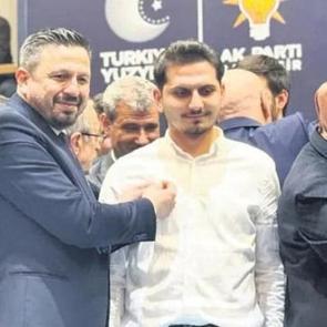 CHP&rsquo;li gen&ccedil;ler AK Parti'ye ge&ccedil;ti!