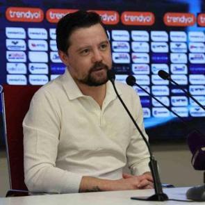 &Ccedil;orum Fk, ma&ccedil;a 1 g&uuml;n kala 38 yaşındaki teknik direkt&ouml;rle s&ouml;zleşme imzaladı