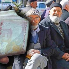Emekli i&ccedil;in 3 farklı zam senaryosu! İkramiye hesabı başladı