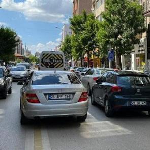 "Eskişehir'de iki yılda sadece 40 ara&ccedil;lık otopark yapıldı"