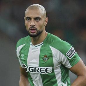 Herkes Betis'te kalmasını bekliyordu! Amrabat'tan s&uuml;rpriz imza