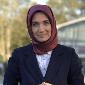 İlk baş&ouml;rt&uuml;l&uuml; vali olarak tarihe ge&ccedil;mişti! Erdoğan'ın imzasıyla yeni g&ouml;revi belli oldu...