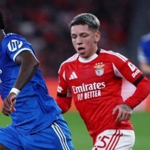 'Irk&ccedil;ılık' iddiaları &uuml;zerine UEFA'dan Benfica-Real Madrid ma&ccedil;ı i&ccedil;in soruşturma kararı
