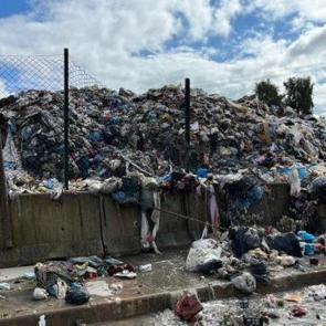 İzmir'i &ccedil;&ouml;p suyu bastı: Buca halkı &ccedil;ileden &ccedil;ıktı: Bununla gurur duyuyorlar
