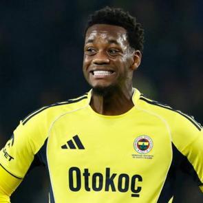 Jhon Duran'dan Fenerbah&ccedil;elileri &ccedil;ıldırtan hareket! Sosyal medya yıkılıyor