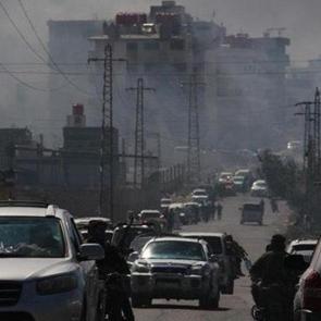 Komşuda bomba y&uuml;kl&uuml; ara&ccedil; patladı: &Ccedil;ok sayıda kişi yaralandı!