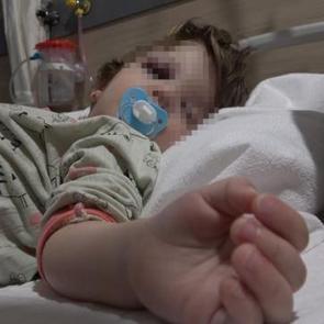 Korkun&ccedil; olay! 14 aylık bebeğin kafatası &ccedil;atladı! Bakan G&uuml;rlek'ten son dakika a&ccedil;ıklaması