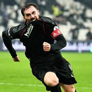 Orkun K&ouml;k&ccedil;&uuml; alev aldı!