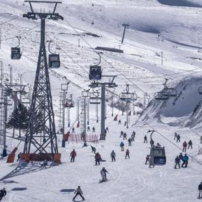 Paland&ouml;ken&rsquo;de kayak keyfi devam ediyor