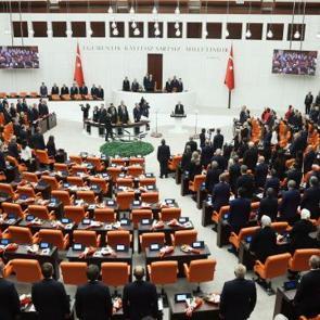 CHP&rsquo;li 2 isim i&ccedil;in s&uuml;re&ccedil; başladı! Dokunulmazlık dosyaları Meclis'te