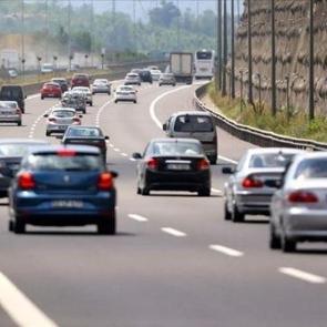 Trafik ve kasko sigortasında ge&ccedil;en yıl &ouml;denen tazminat 240 milyar liraya dayandı
