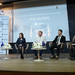 'Ramazan ve Sağlık Paneli'nde uzmanlardan hem beden hem ruh sağlığı i&ccedil;in altın &ouml;neriler!