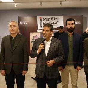 Esenler'de &ldquo;Mir&rsquo;&acirc;t-ı Nebevi Sergisi&rdquo; sanatseverlere kapılarını a&ccedil;tı 