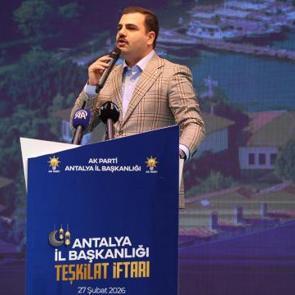 AK Partili İnan: M&uuml;sl&uuml;manların iftar sofrasından rahatsız olmanızın adı laiklik değildir