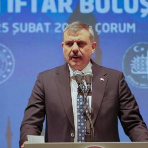 Bakan &Ccedil;ift&ccedil;i'den 'T&uuml;rkiye Y&uuml;zyılı' mesajı: Y&uuml;r&uuml;y&uuml;ş&uuml;m&uuml;z&uuml; kimse durduramayacak