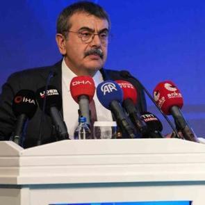 Bakan Tekin'den sert tepki: Bunların dertleri laiklik değil İslam!