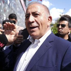 CHP İstanbul İl Başkanlığı davası: G&uuml;rsel Tekin g&ouml;reve devam edecek
