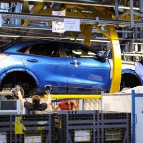 D&uuml;nya devi otomobil markası 4 milyon 400 bin aracını geri &ccedil;ağırdı! Onarılmaz b&uuml;y&uuml;k tehlike