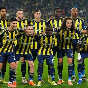 Fenerbah&ccedil;e'nin, Nottingham Forest ma&ccedil;ı kamp kadrosu belli oldu