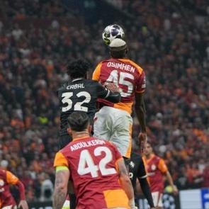 Aslan 5-2'nin r&ouml;vanşında Torino'da tur kapısında! Juventus-Galatasaray: Muhtemel 11'ler