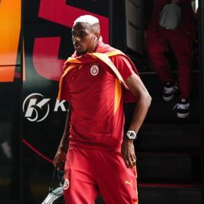 Galatasaray kafilesi İtalya'ya gitti