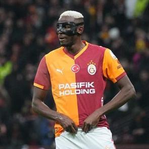 Liverpool ma&ccedil;ına saatler kala FIFA'dan Victor Osimhen'e k&ouml;t&uuml; haber