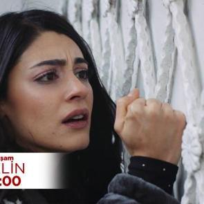 Gelin dizisinde Esma, Mukadder'e saldırıyor! B&uuml;y&uuml;k &ouml;fkeyle şiddet uyguluyor