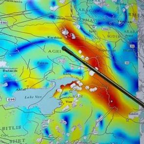 Uydu verileri ortaya &ccedil;ıkardı! Yeni fay hattı tespit edildi: B&uuml;y&uuml;k deprem olabilir