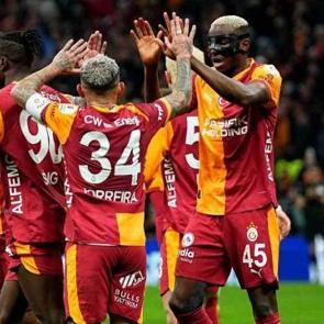 Ayrılığı aklından bile ge&ccedil;iremeyecek! Galatasaray'dan Torreira planı