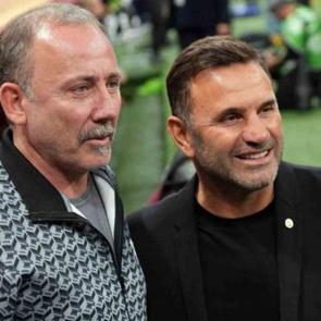 Beşiktaş'ın derbi kozu: Sergen Yal&ccedil;ın! Okan Buruk'a karşı &uuml;st&uuml;n