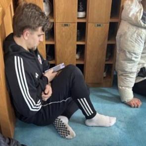 Beşiktaşlı futbolcunun camideki fotoğrafına beğeni yağıyor