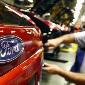 Ford, y&uuml;z binlerce aracı geri &ccedil;ağırdı